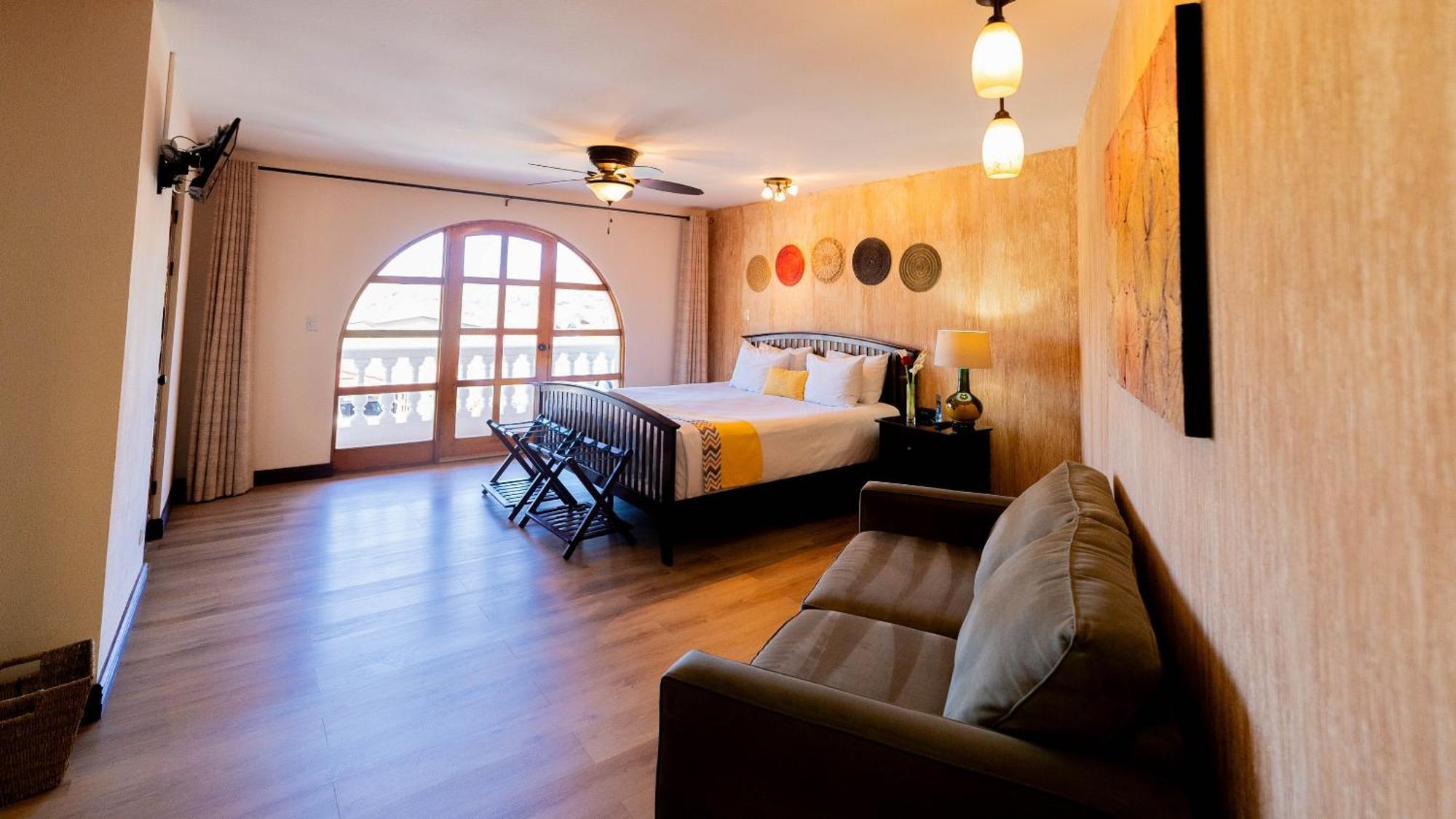 Buena Vista Chic Hotel Pilas Номер фото
